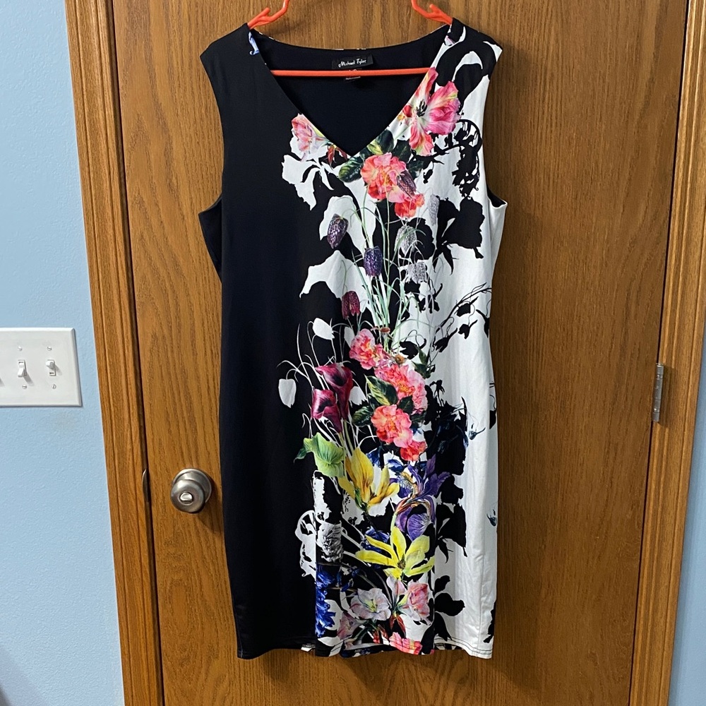 “5/$20” Michael Tyler floral sleeveless dress size large